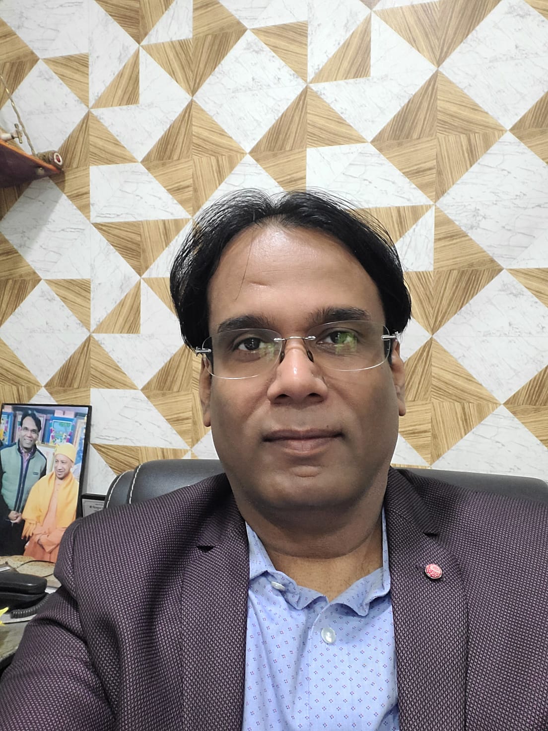 Dr Neeraj Srivastava